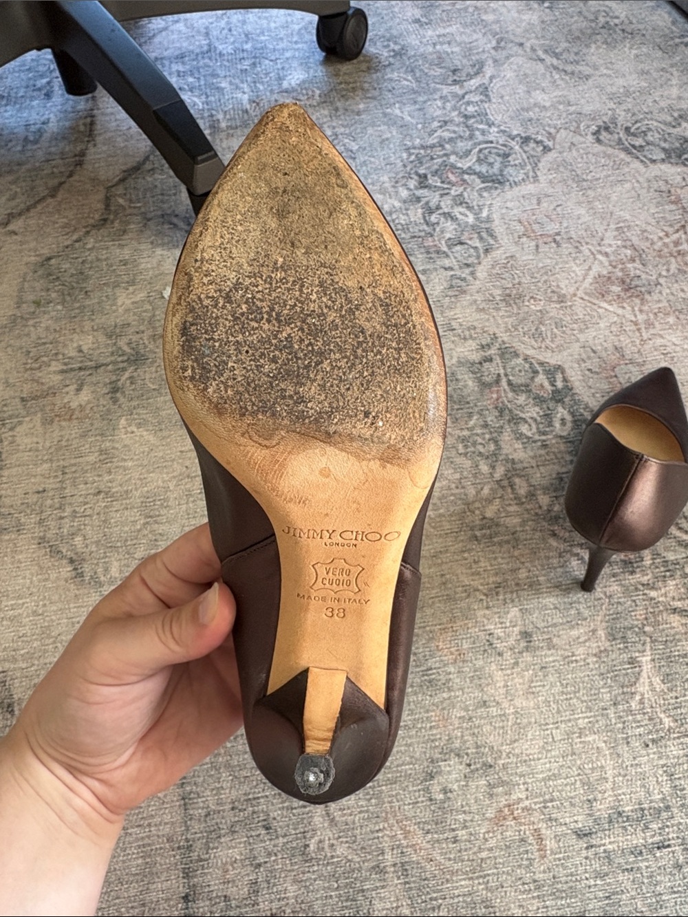 Jimmy Choo Vintage Brown Leather Pointed-Toe Pumps - Picture 4 of 5